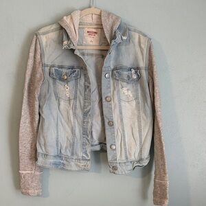 Women’s Mossimo Light Blue Denim Jacket with Gray Sleeves